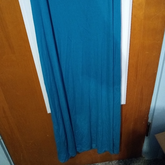 NWT Express Maxi Dress with Tie Around Neck - Size XS - Picture 6 of 14